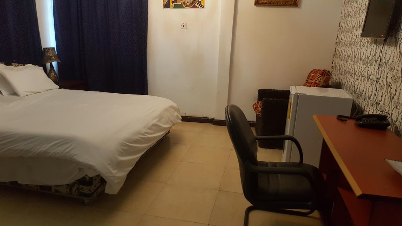 Tribeca Hotel Ghana Accra Exterior foto